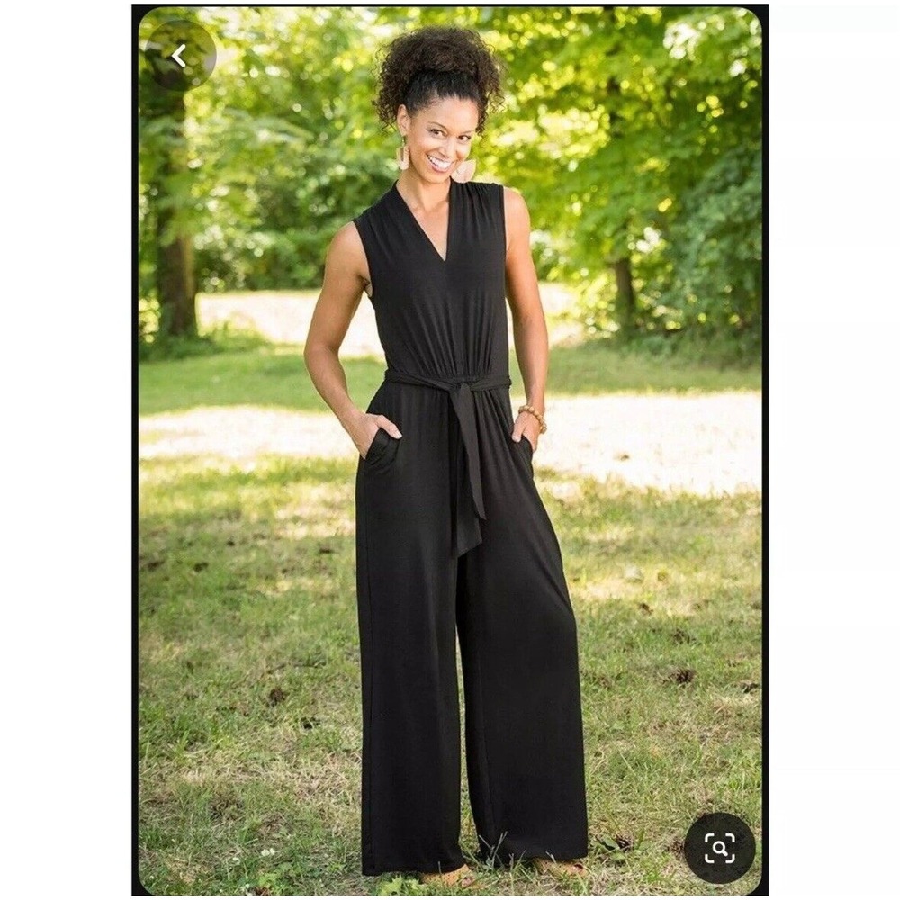 Matilda Jane Womens Power Pose Jumpsuit Romper Size M Black‎ Sleeveless Wide Leg